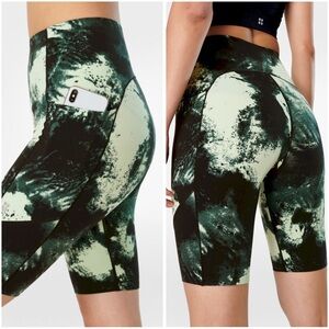 Sweaty Betty Power Tie-Dye Shorts NWOT